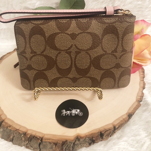 COACH WRISTLET 🆕 - Picture 6 of 7